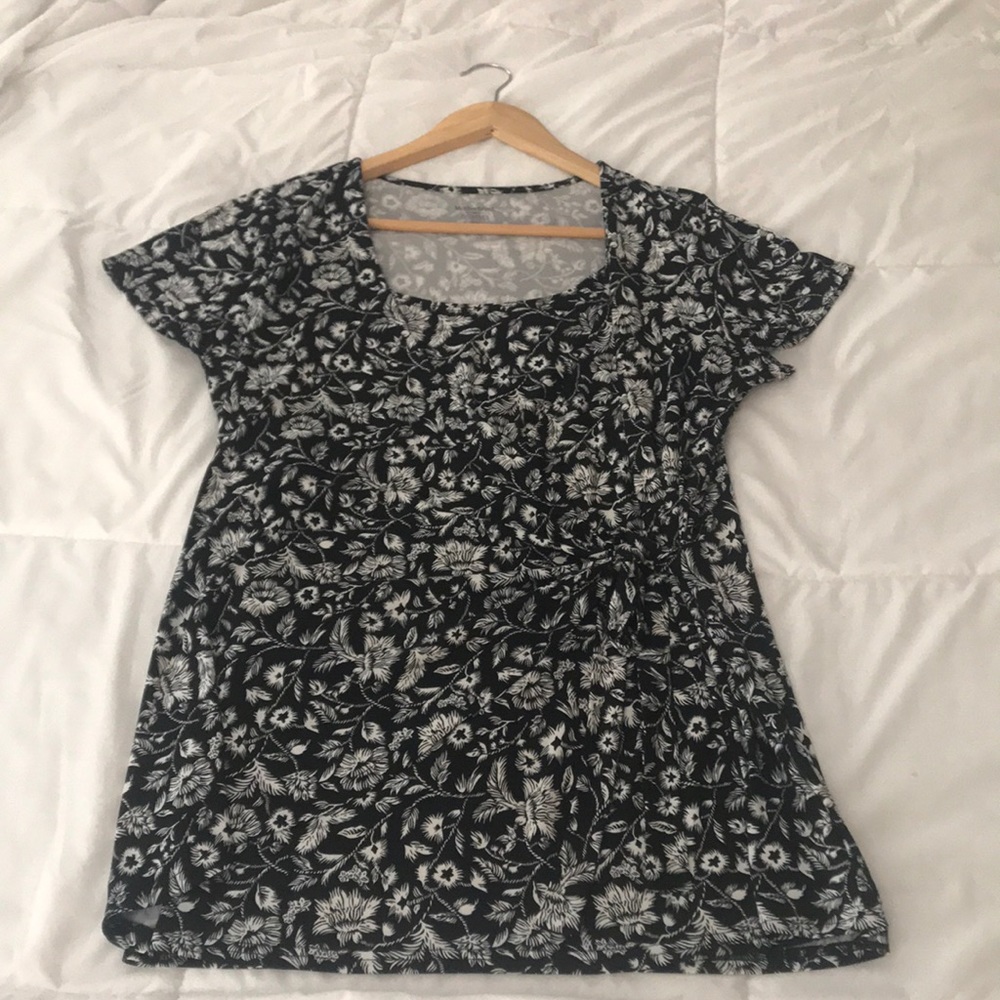 Motherhood Maternity Nursing Top Large